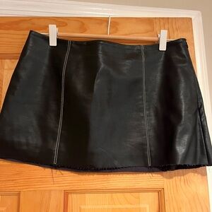 Black Leather Mini Skirt (micro skirt) so cute and trendy, never worn.